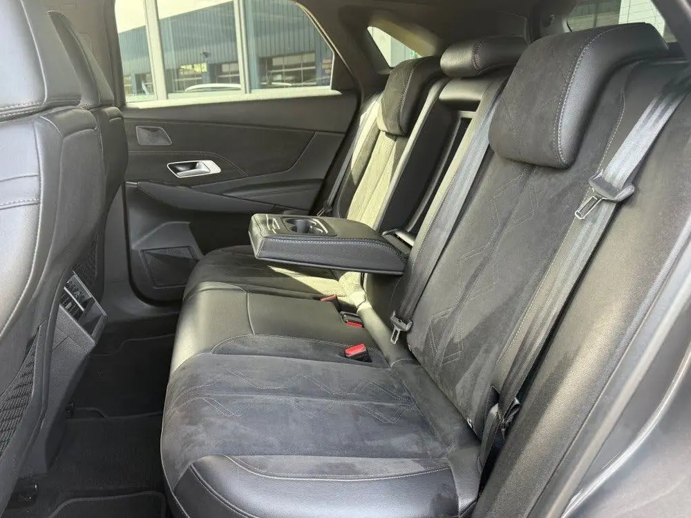 DS Automobiles 7 Crossback Ds DS 7 CROSSBACK 1.2 PT 130PK PERFORMANCE AUTOMAAT AIRCO NA uit 2020, foto 18