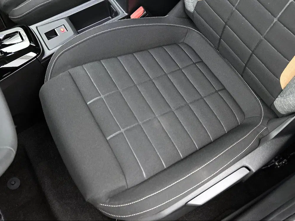 Citroën C3 Aircross 1.2 Hybrid 145pk Plus Direct leverbaar uit 2025, foto 11
