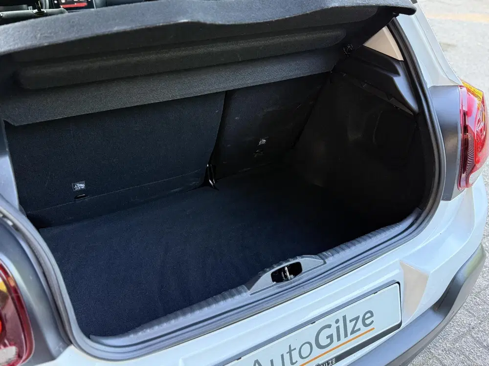 Citroën C3 Citroen C3 1.2 PureTech Shine l Carplay l uit 2023, foto 19