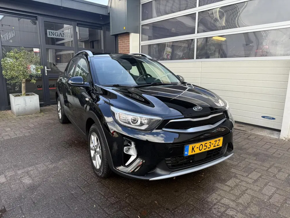 Kia Stonic 1.0 T-GDi MHEV DynamicLine CARPLAY uit 2021, foto 5