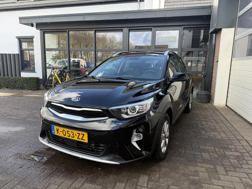 Kia Stonic 1.0 T-GDi MHEV DynamicLine CARPLAY uit 2021, foto 6
