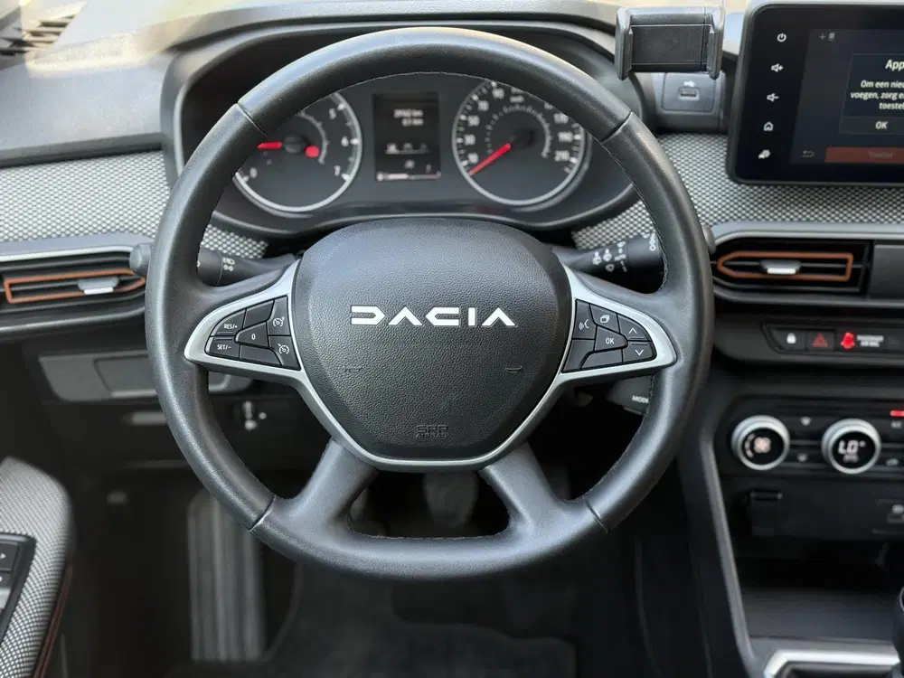 Dacia Sandero 1.0 TCe 90 Expression l Navigatie l Ca uit 2023, foto 4