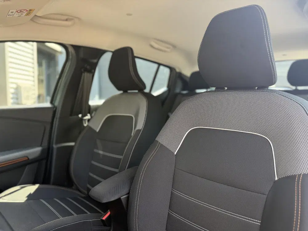 Dacia Sandero 1.0 TCe 90 Expression l Navigatie l Ca uit 2023, foto 6