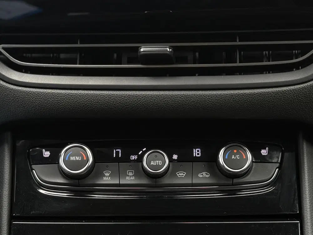 Opel Grandland 1.2 Turbo GS l Stuurverwarming l Camera l uit 2024, foto 10