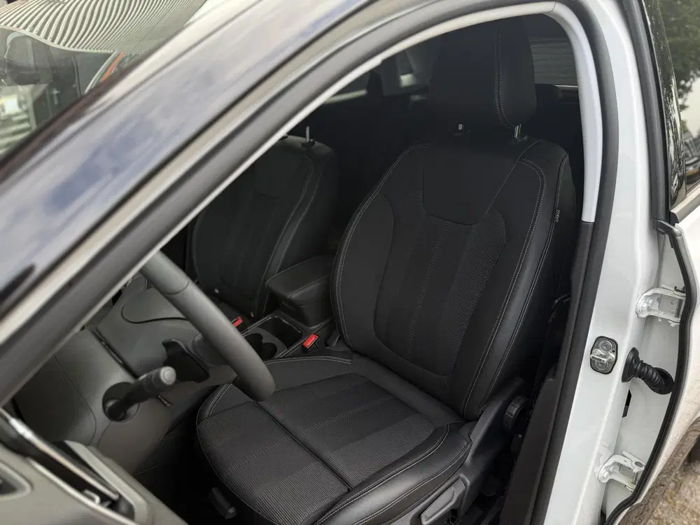 Opel Grandland 1.2 Turbo GS l Stuurverwarming l Camera l uit 2024, foto 6