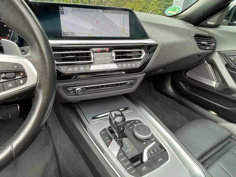 BMW Z4 M40i HE Frozen Grey H&K BTW HUD uit 2019, foto 18