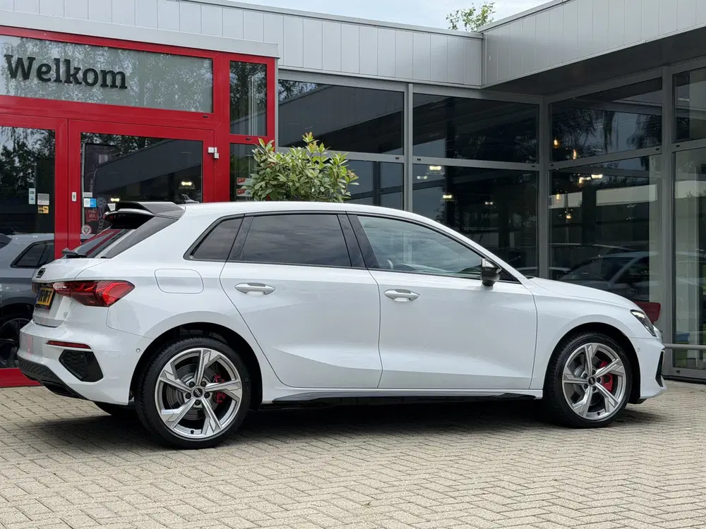 Audi A3 45 TFSI-e COMPETITION * * MATRIX uit 2021, foto 11