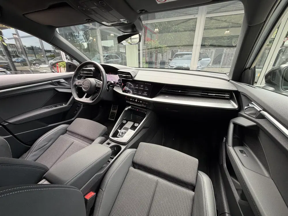 Audi A3 45 TFSI-e COMPETITION * * MATRIX uit 2021, foto 4