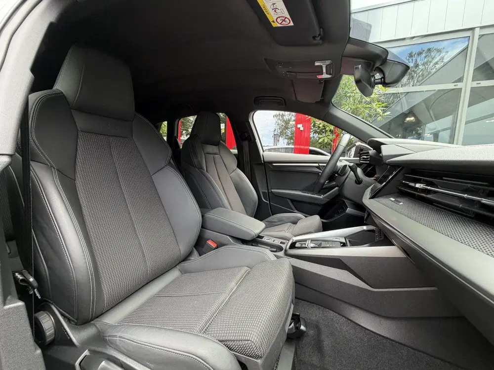 Audi A3 45 TFSI-e COMPETITION * * MATRIX uit 2021, foto 6
