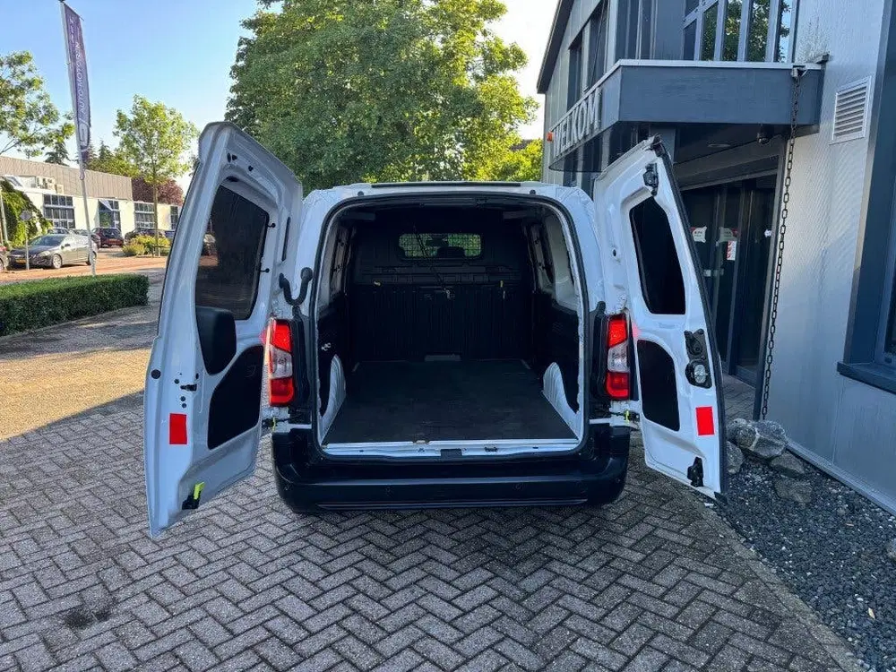 Opel Combo L2 Lang 1.5 BlueHdi 102PK 3-pers uit 2023, foto 6