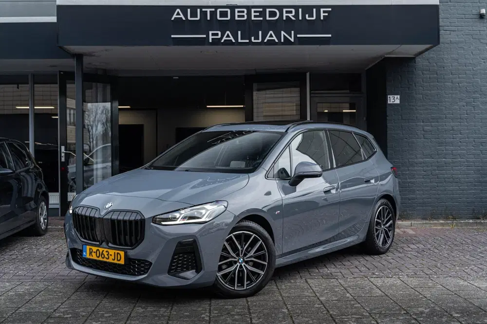 BMW 2-serie 218i uit 2022, foto 14