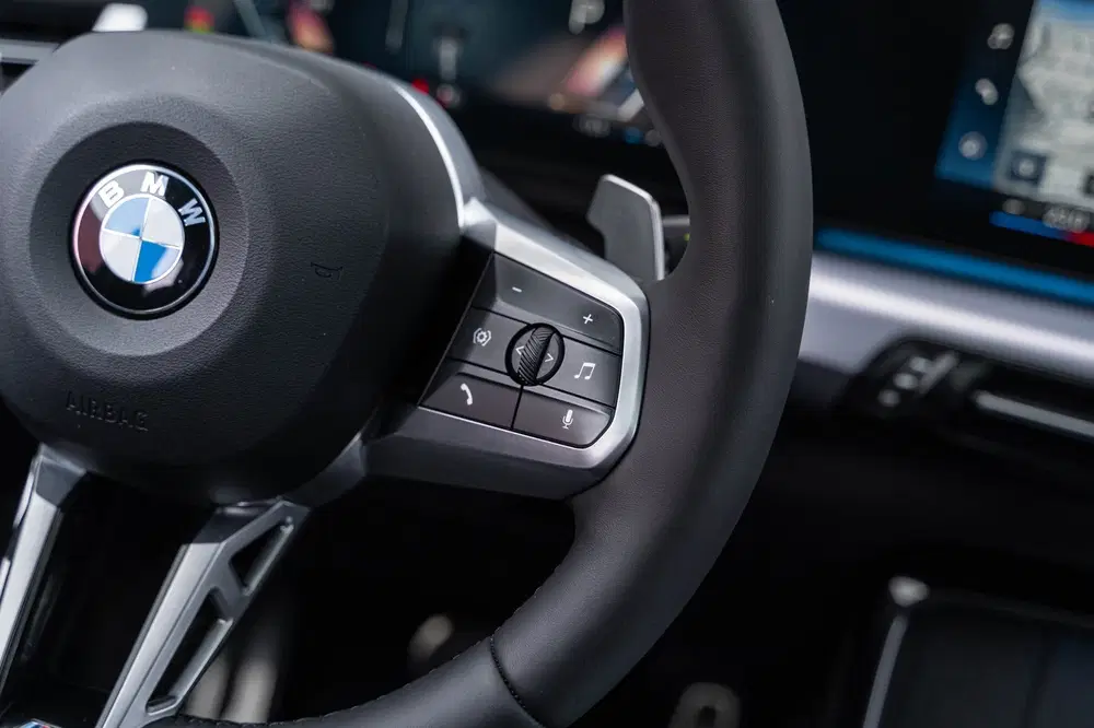 BMW 2-serie 218i uit 2022, foto 16
