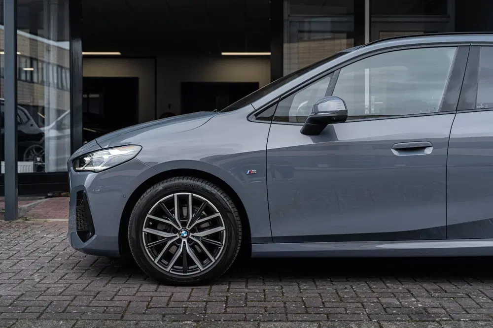 BMW 2-serie 218i uit 2022, foto 19