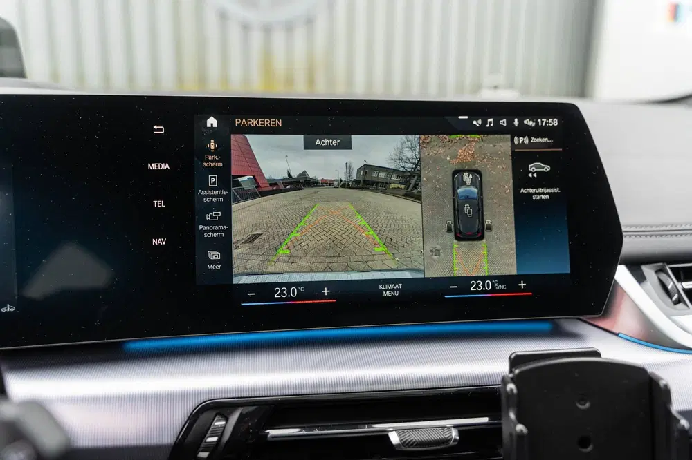 BMW 2-serie 218i uit 2022, foto 7