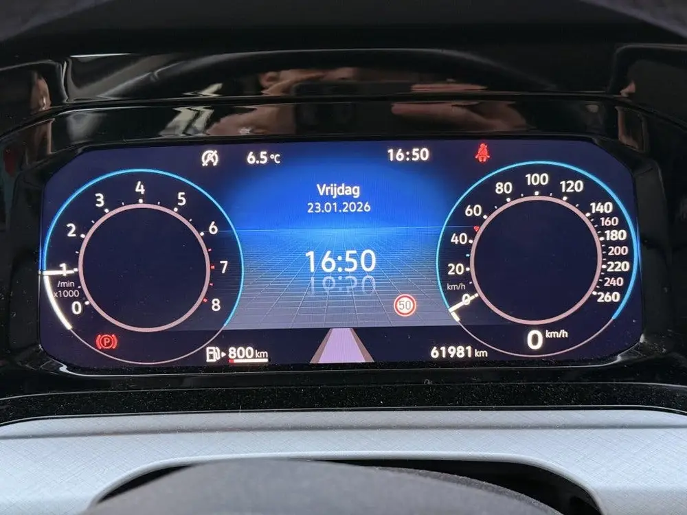 Volkswagen Golf 1.0 TSI Life | Navi | Camera | Adaptive crui uit 2022, foto 10