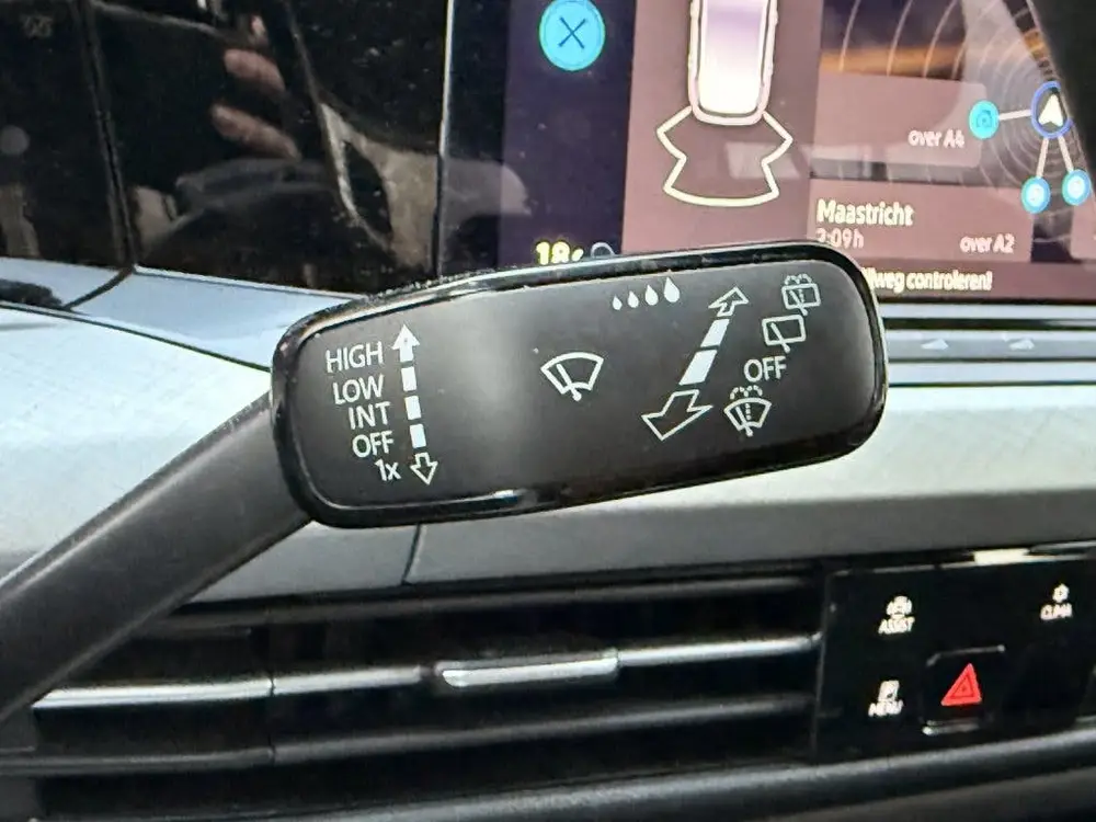 Volkswagen Golf 1.0 TSI Life | Navi | Camera | Adaptive crui uit 2022, foto 14