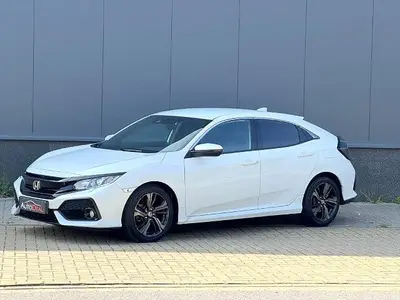 Honda Civic 1.0 i-VTEC Elegance Leer (bj 2019, automaat) uit 2019