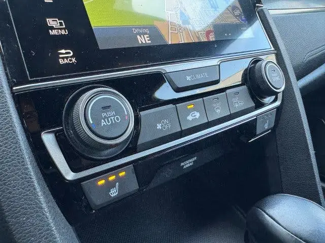 Honda Civic 1.0 i-VTEC Elegance Leer (bj 2019, automaat) uit 2019, foto 17
