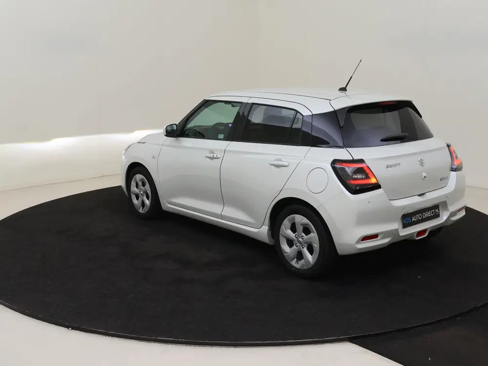 Suzuki Swift 1.2 Style Smart Hybrid Keyless uit 2025, foto 3