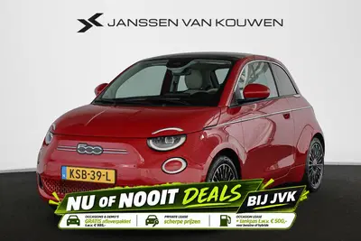 Fiat 500e La Prima 42 kWh Pano Leder Stoelverwarming uit 2024