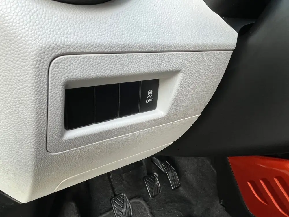 Suzuki Ignis 1.2 AllGrip 90PK Navi,Clima,Cruise,Isofix,Carpl uit 2019, foto 15