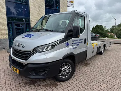 Iveco Daily 35C18H 3.0 410- oprijdwagen- lier- automaa uit 2022