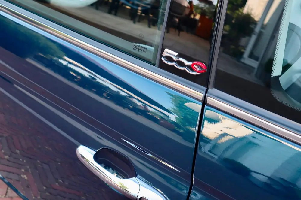 Fiat 500 C 1.2 Lounge uit 2019, foto 19