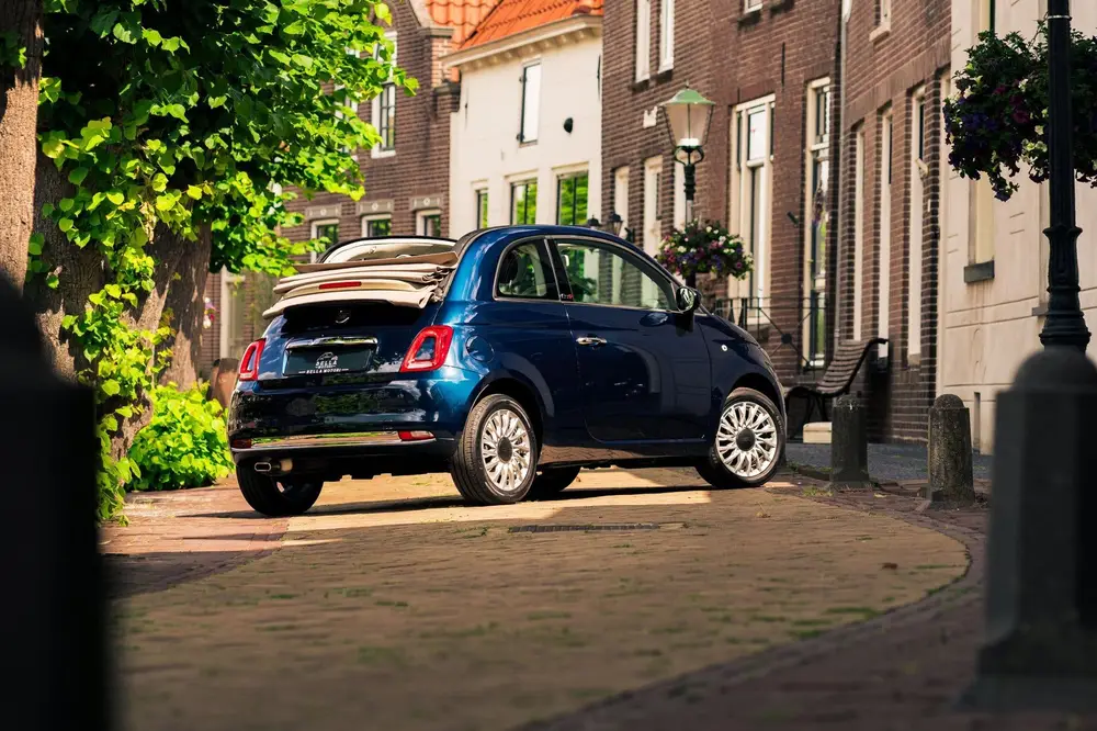Fiat 500 C 1.2 Lounge uit 2019, foto 2