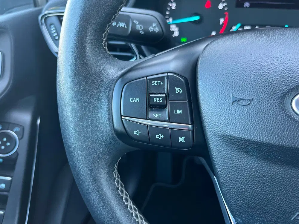 Ford Fiesta 1.0 EcoBoost Titanium uit 2021, foto 14