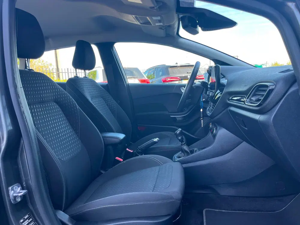 Ford Fiesta 1.0 EcoBoost Titanium uit 2021, foto 18