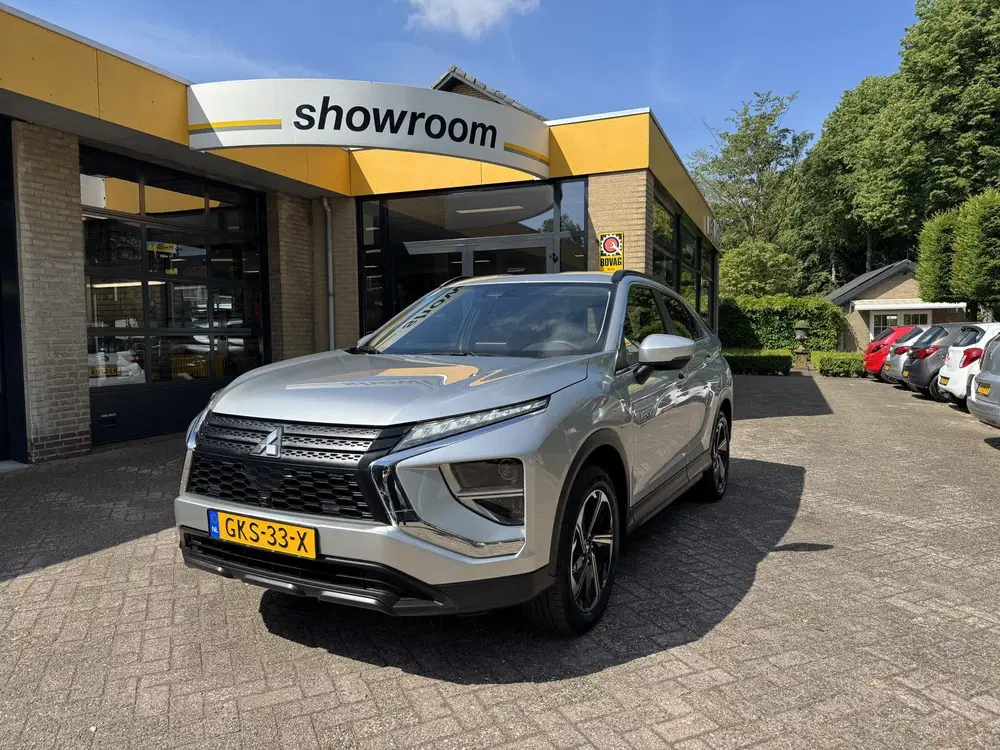 Mitsubishi Eclipse Cross 2.4 PHEV Intense Climate Control Ca uit 2024
