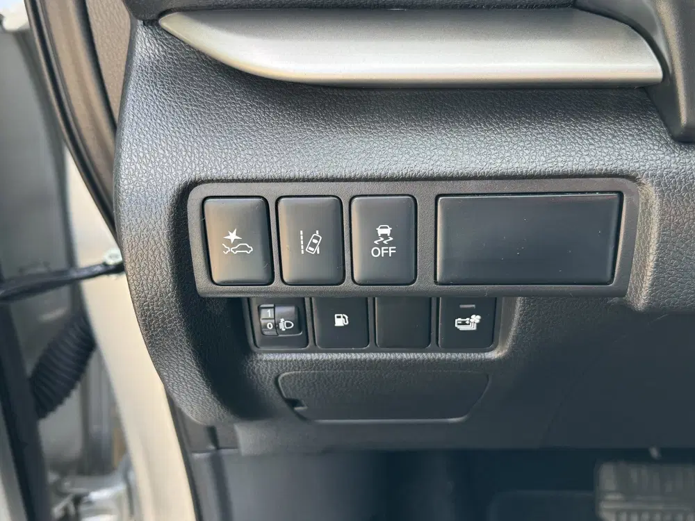 Mitsubishi Eclipse Cross 2.4 PHEV Intense Climate Control Ca uit 2024, foto 11