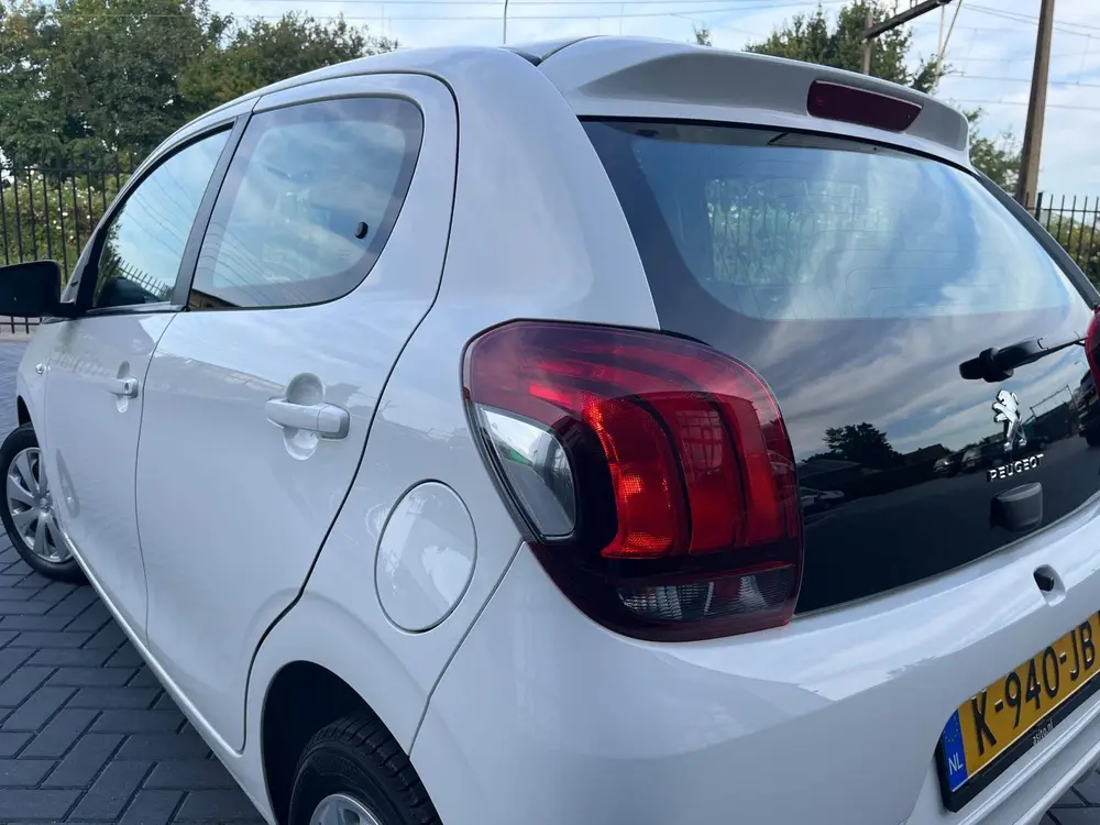 Peugeot 108 1.0 e-VTi Active NLAuto uit 2021, foto 5