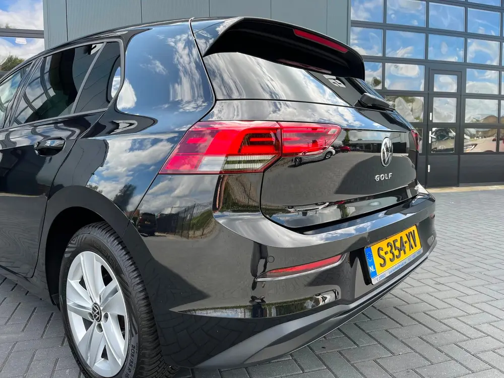 Volkswagen Golf 1.5 eTSI Life Business NLAuto/Automaat/Massa uit 2023, foto 10