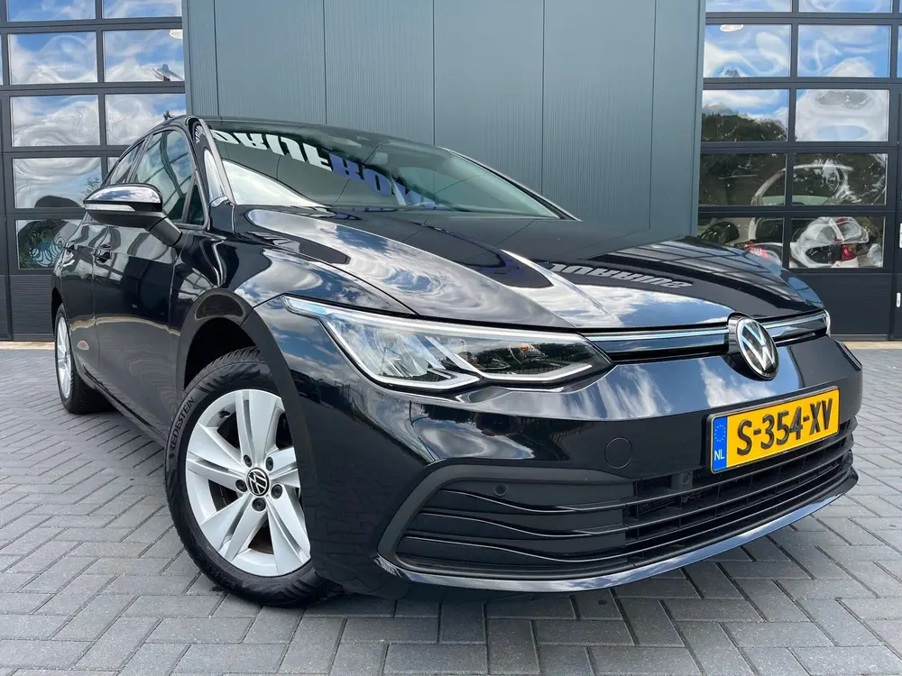 Volkswagen Golf 1.5 eTSI Life Business NLAuto/Automaat/Massa uit 2023, foto 4