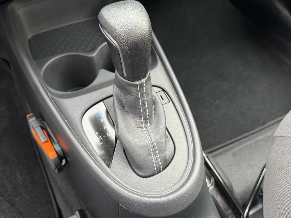 Toyota Aygo X 1.0 VVT-i S-CVT Play Automaat Navi Camera uit 2024, foto 11