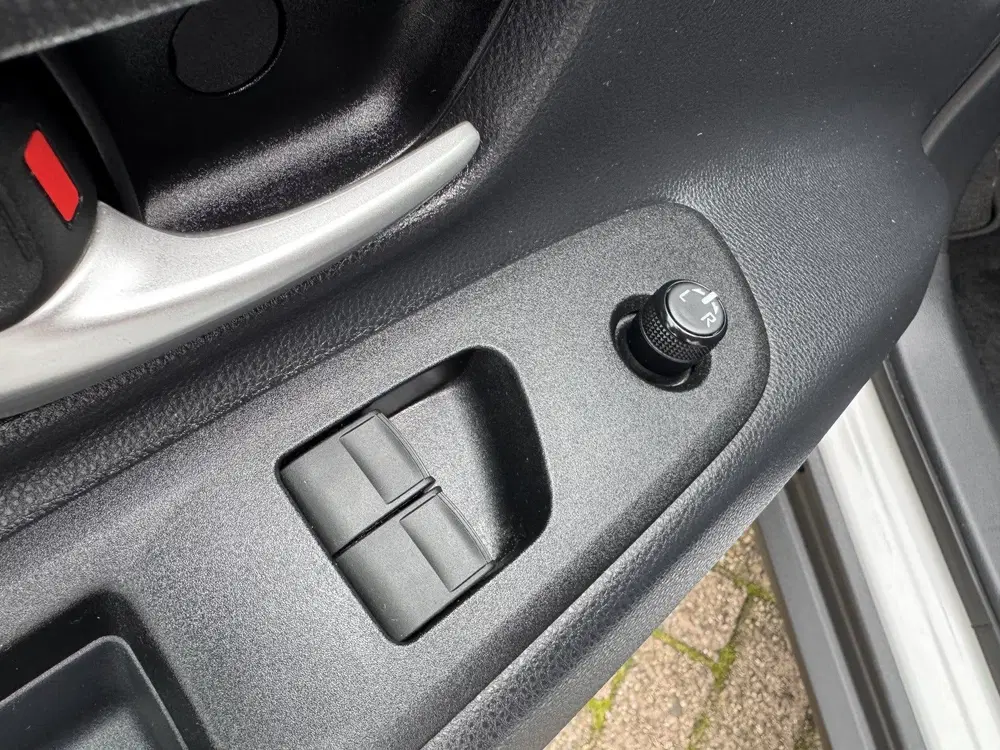 Toyota Aygo X 1.0 VVT-i S-CVT Play Automaat Navi Camera uit 2024, foto 20