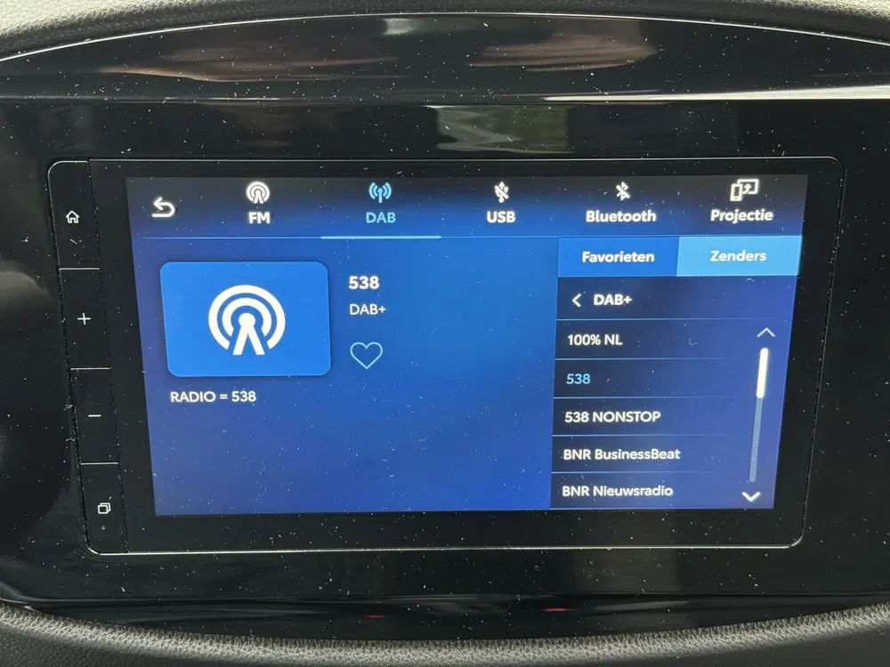 Toyota Aygo X 1.0 VVT-i S-CVT Play Automaat Navi Camera uit 2024, foto 8