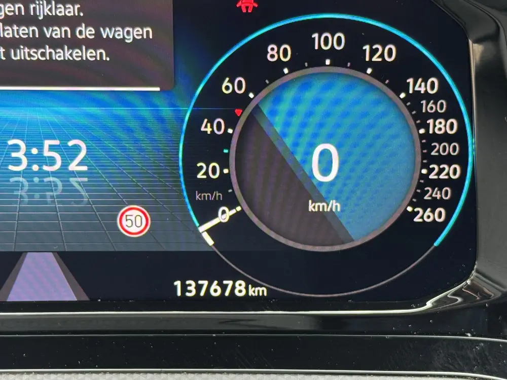 Volkswagen Golf 1.5 eTSI R-Line Climate Control Navi Carplay uit 2022, foto 12