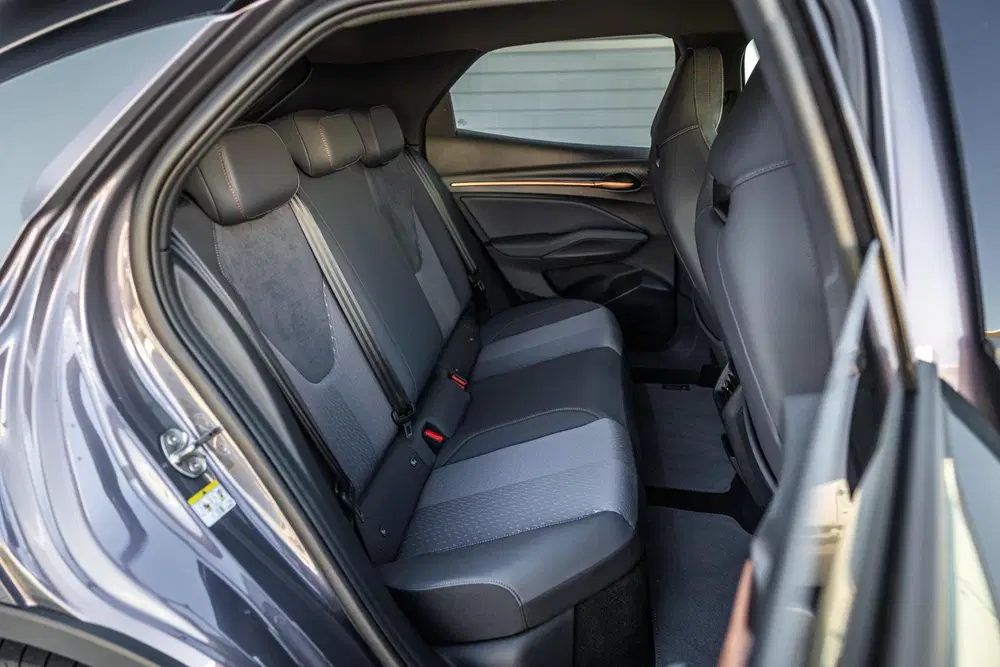 Cupra Raval 211pk Performance First Edition 56 kWh uit 2026, foto 17