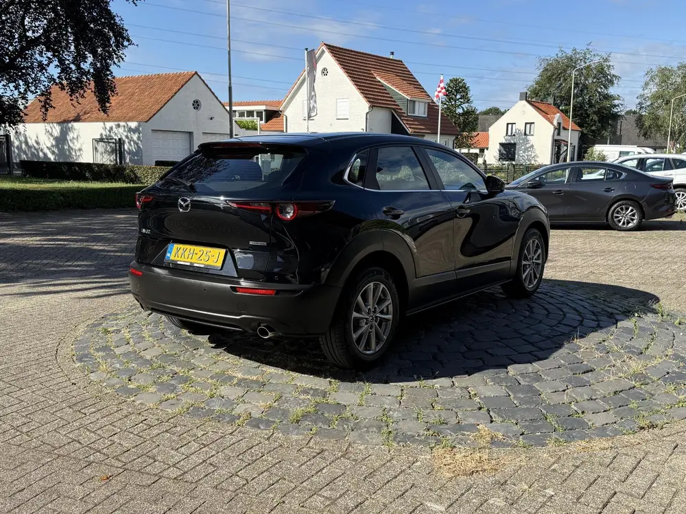 Mazda CX-30 2.0 e-SkyActiv-G M Hybrid Prime-line uit 2021, foto 2