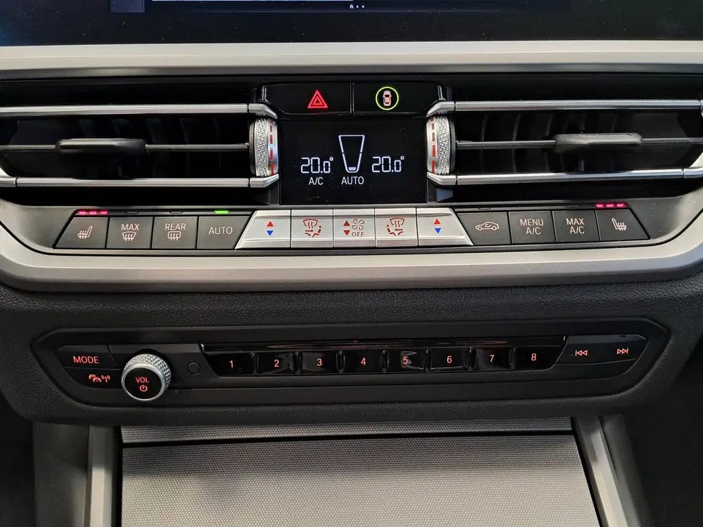BMW 3-serie 3 Serie 318i Executive Navigatie Clima Cru uit 2021, foto 16