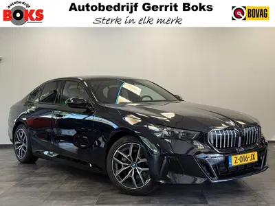 BMW i5 eDrive40 84 kWh Head-Up ACC PDC Trekhaak M uit 2024