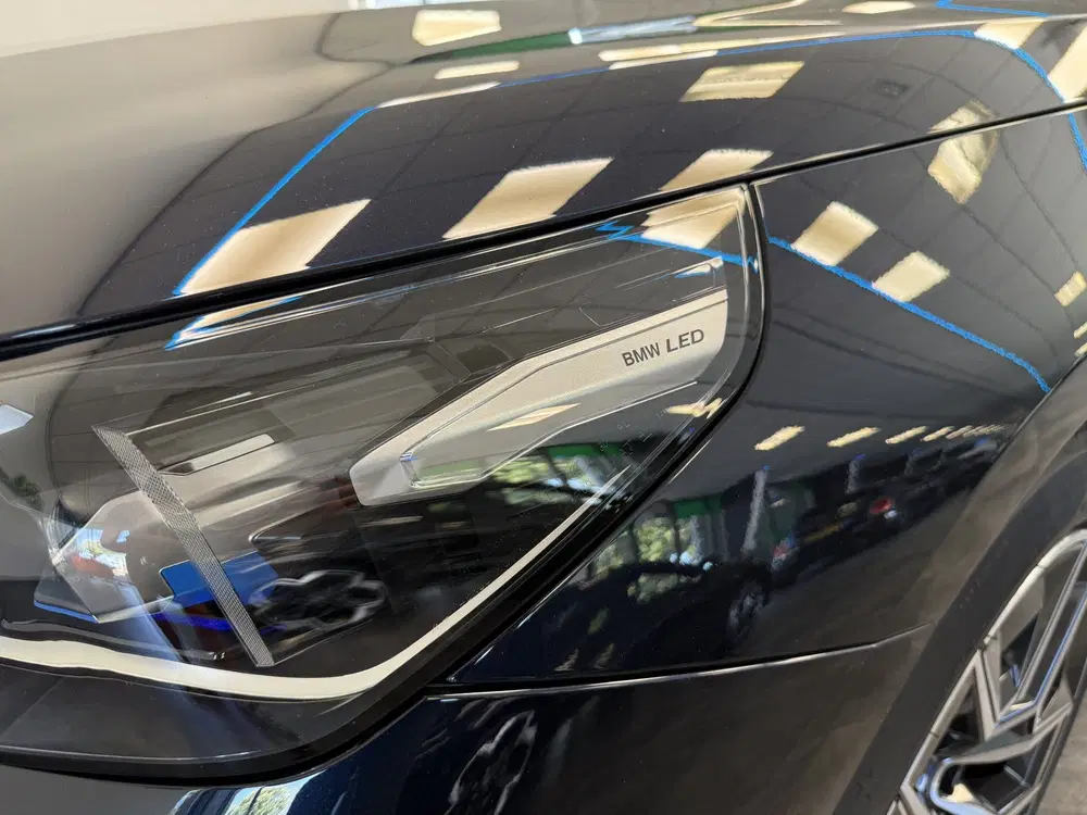 BMW i5 eDrive40 84 kWh Head-Up ACC PDC Trekhaak M uit 2024, foto 5