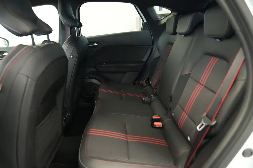 Renault Captur 1.6 E-Tech Plug-in Hybrid 160 R.S. Line Cr uit 2021, foto 14