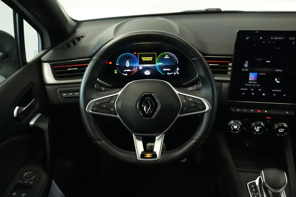 Renault Captur 1.6 E-Tech Plug-in Hybrid 160 R.S. Line Cr uit 2021, foto 7
