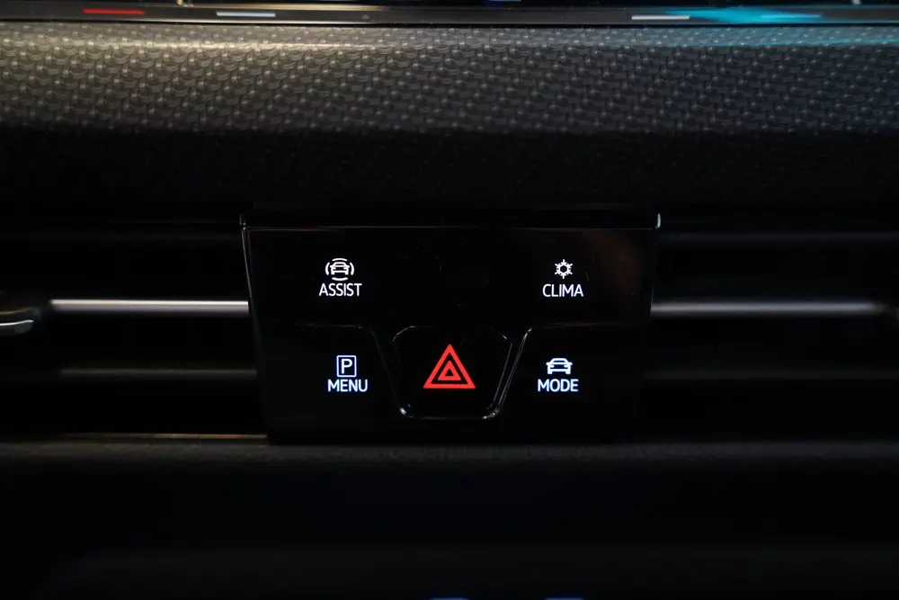 Volkswagen Golf 1.5 eTSI R-Line Business ACC PDC Carplay uit 2021, foto 13