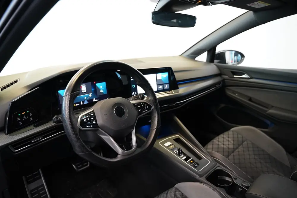 Volkswagen Golf 1.5 eTSI R-Line Business ACC PDC Carplay uit 2021, foto 5