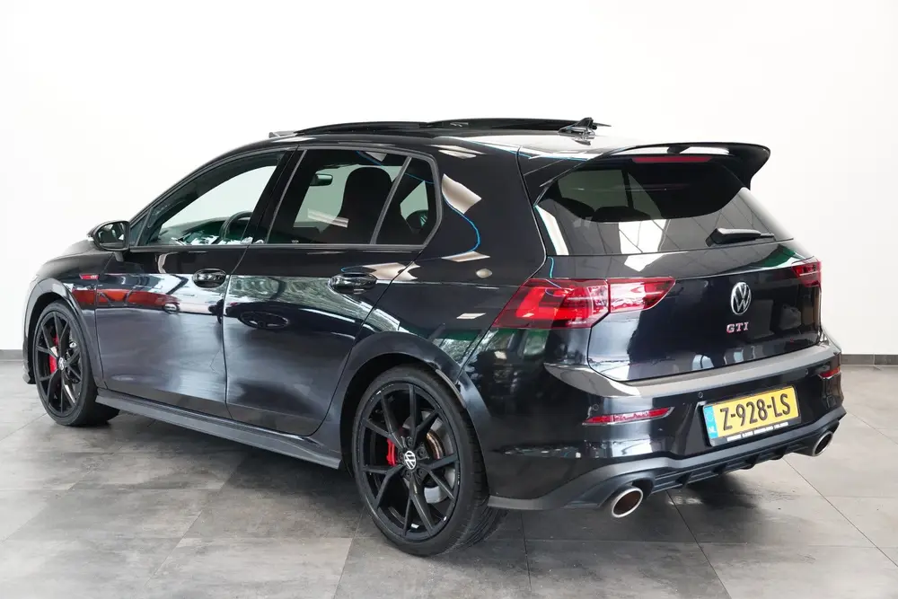Volkswagen Golf 2.0 TSI GTI Clubsport Panoramadak Harman&Kar uit 2022, foto 3