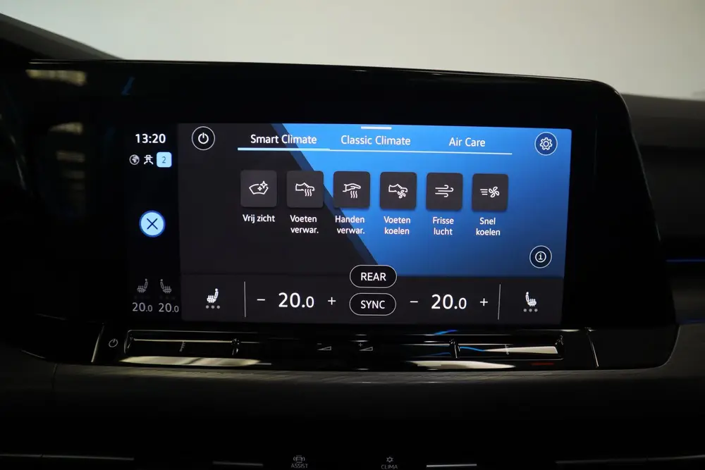 Volkswagen Golf 1.5 eTSI Style Panoramadak Elec.Trekhaak IQ uit 2020, foto 13